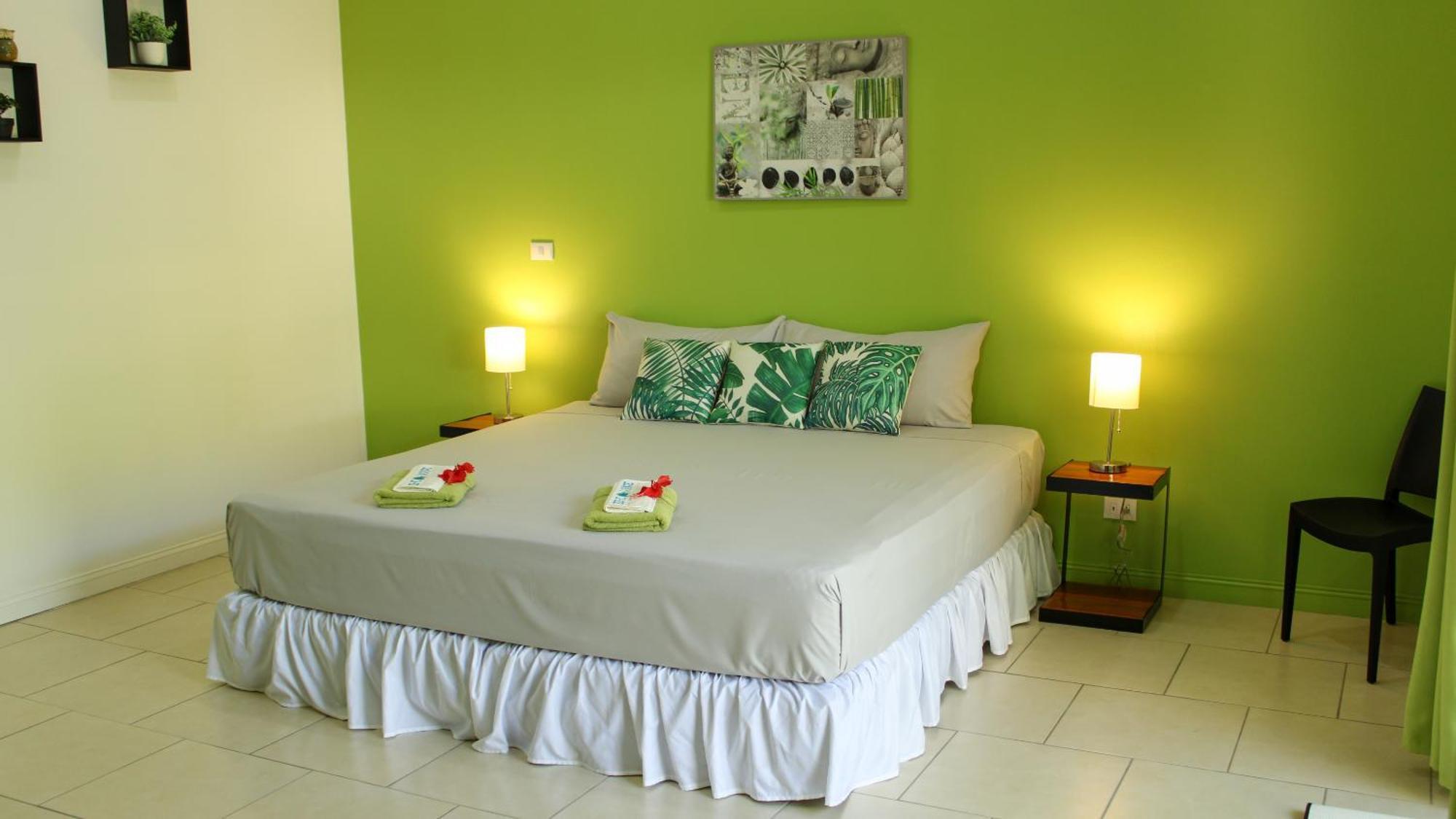 Tee-K Lodge Tamarindo Extérieur photo