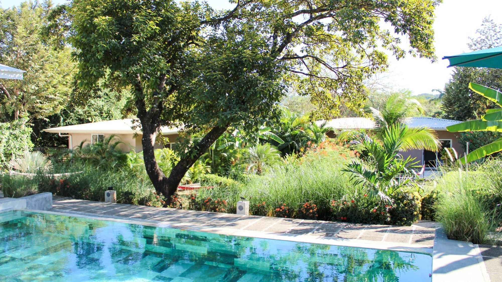 Tee-K Lodge Tamarindo Extérieur photo